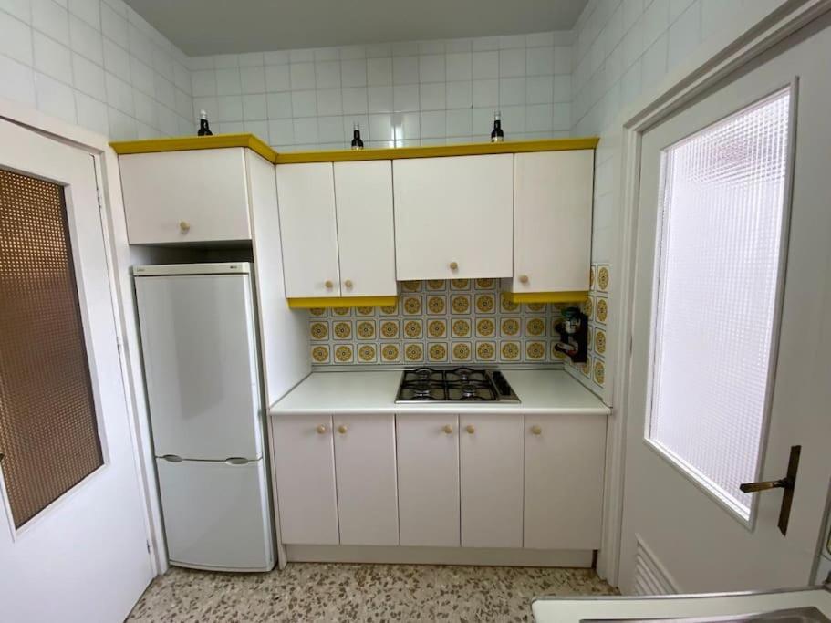 Apartamento Acuario Sanlucar de Barrameda Ngoại thất bức ảnh