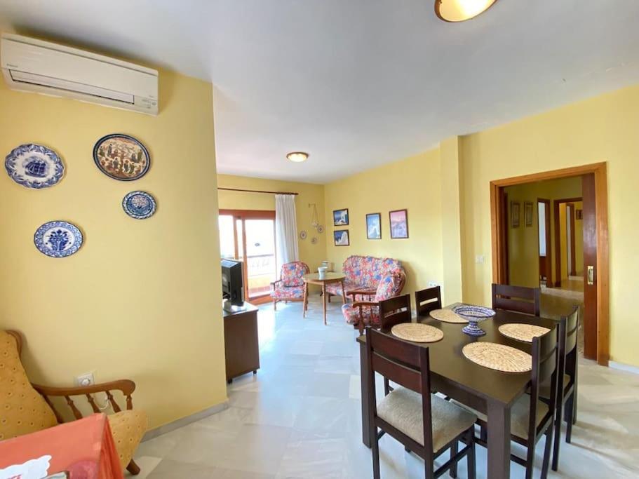 Apartamento Acuario Sanlucar de Barrameda Ngoại thất bức ảnh